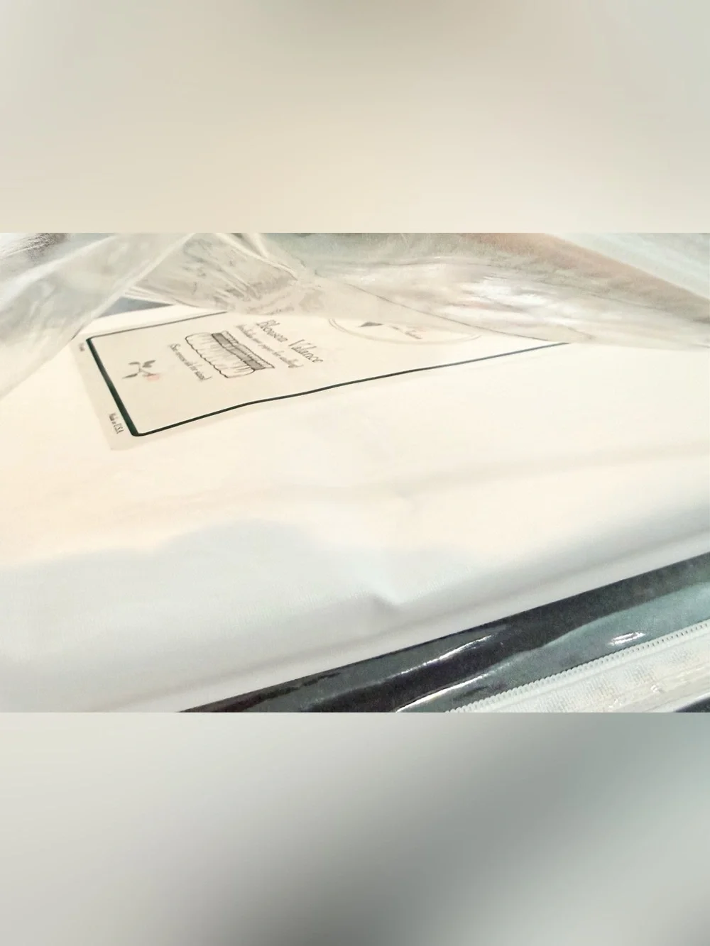 Croscill white Blouson Valance bv 1010-84” wide by 15” deep. New in packaging